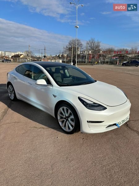 2020 Tesla Model 3, VIN 5YJ3E1EB5LF651242:plate — фото 1 (autoria)