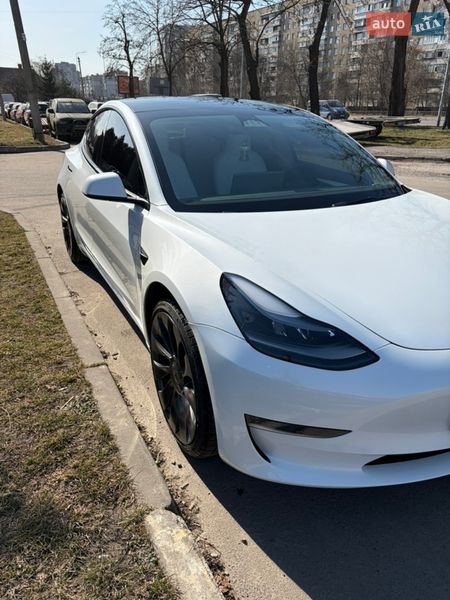 Седан Tesla Model 3 2023 в Львові фото 9 Седан Tesla Model 3 2023 в Львові