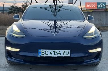 Седан Tesla Model 3 2018 в Дрогобыче