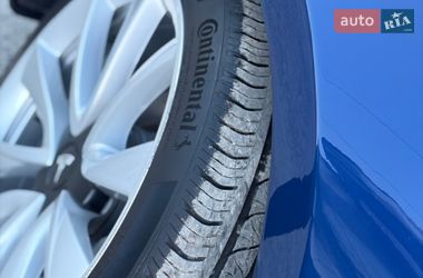 Седан Tesla Model 3 2018 в Дрогобыче