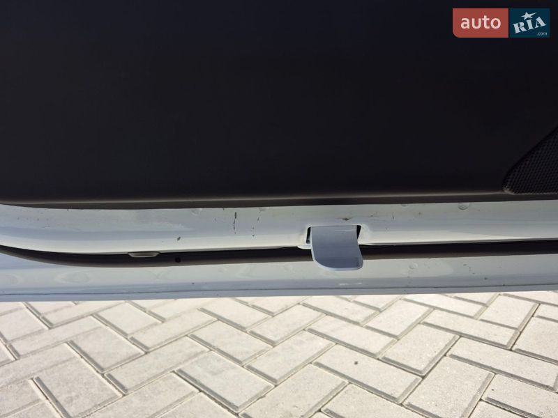 Седан Tesla Model 3 2025 в Кропивницькому фото 11 Седан Tesla Model 3 2025 в Кропивницькому