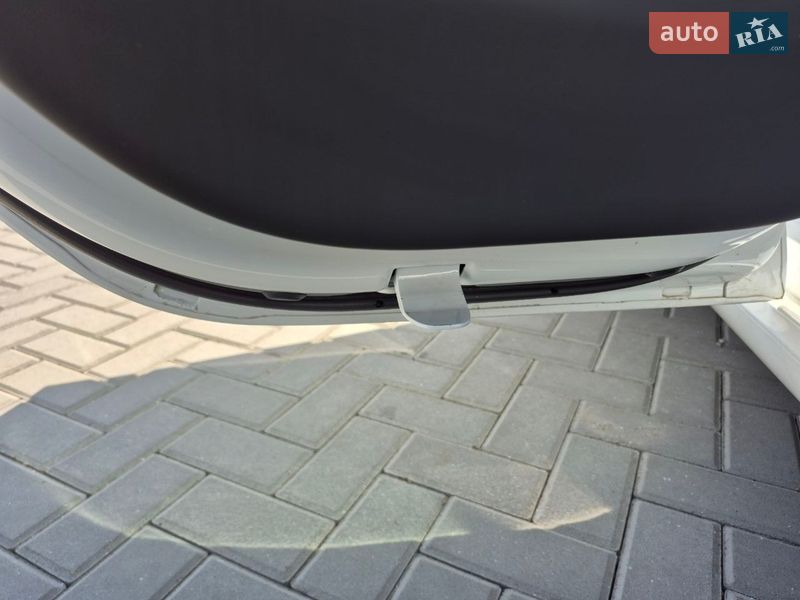 Седан Tesla Model 3 2025 в Кропивницькому фото 20 Седан Tesla Model 3 2025 в Кропивницькому