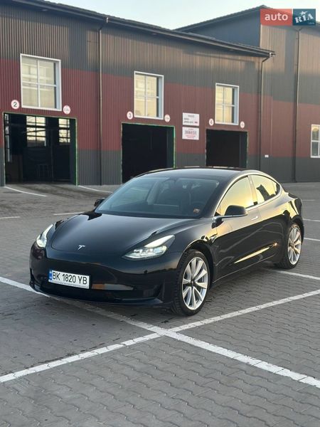 2020 Tesla Model-3, VIN LRW3E7FAXLC098199:plate — фото 1 (autoria)