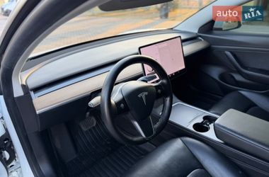 Седан Tesla Model 3 2021 в Коломые