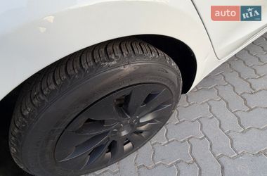 Седан Tesla Model 3 2021 в Коломые