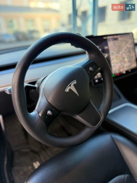 Седан Tesla Model 3 2021 в Полтаве
