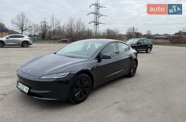 Седан Tesla Model 3 2024 в Днепре