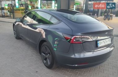 Седан Tesla Model 3 2023 в Одессе