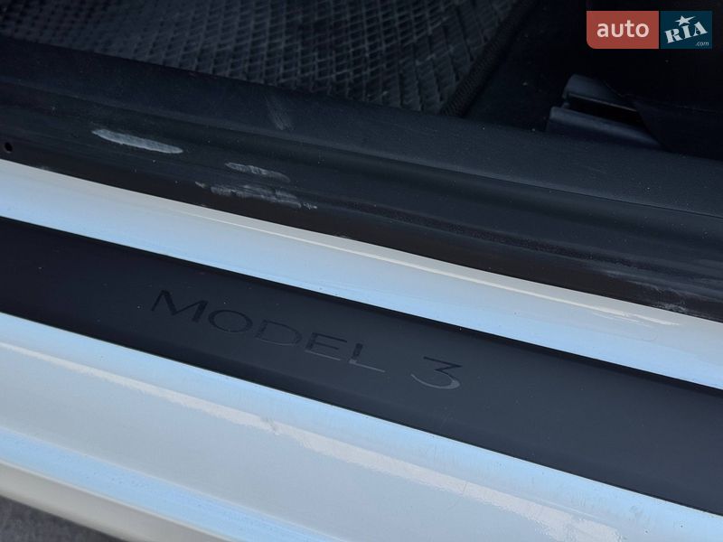 Седан Tesla Model 3 2021 в Рівному фото 31 Седан Tesla Model 3 2021 в Рівному