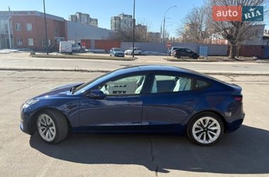 Седан Tesla Model 3 2022 в Киеве