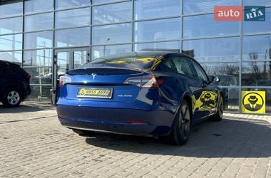 Седан Tesla Model 3 2020 в Ивано-Франковске