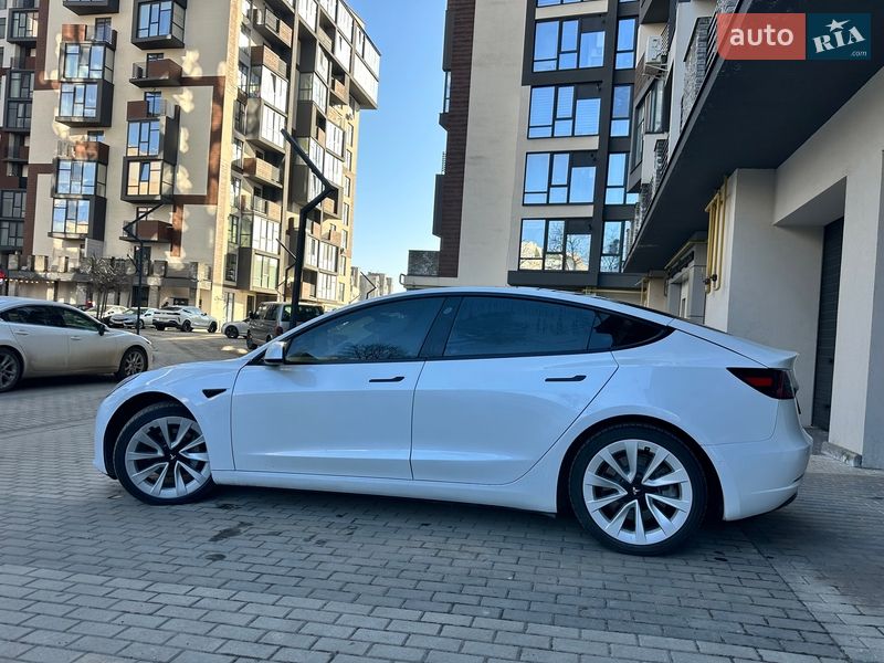 Седан Tesla Model 3 2021 в Хмельницком фото 6 Седан Tesla Model 3 2021 в Хмельницком