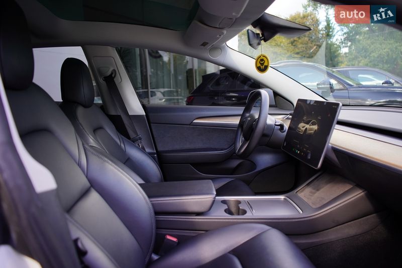 Седан Tesla Model 3 2022 в Житомирі фото 29 Седан Tesla Model 3 2022 в Житомирі