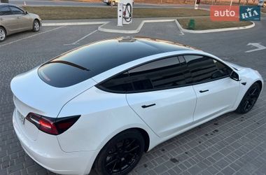 Седан Tesla Model 3 2022 в Одессе