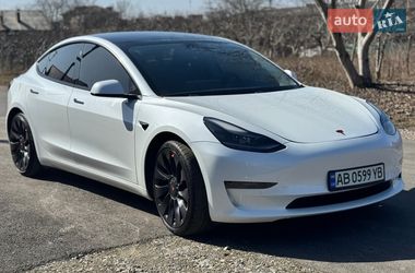 Седан Tesla Model 3 2021 в Вінниці