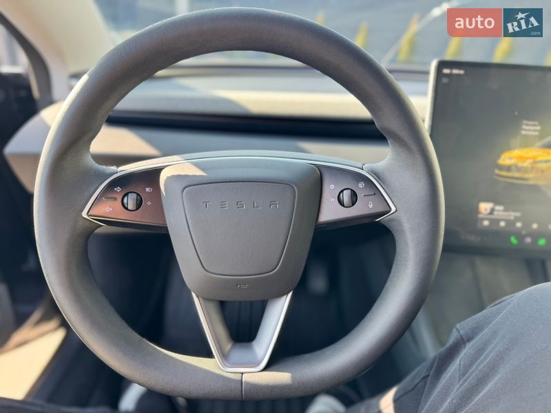 Седан Tesla Model 3 2024 в Стрые