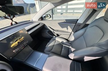 Седан Tesla Model 3 2024 в Стрые