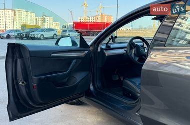 Седан Tesla Model 3 2021 в Виннице