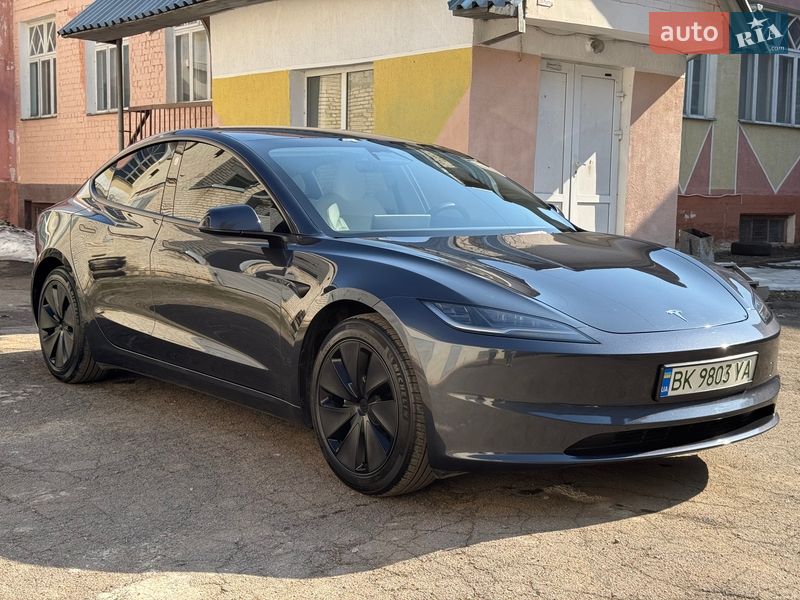 Седан Tesla Model 3 2024 в Ровно фото 2 Седан Tesla Model 3 2024 в Ровно
