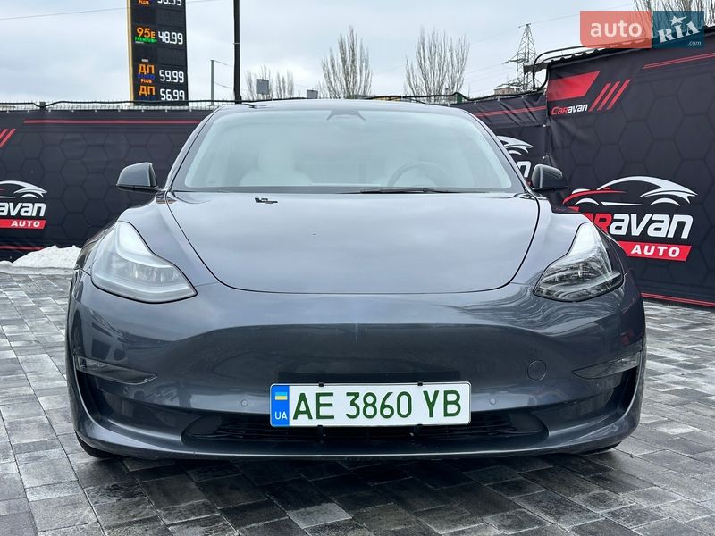 Седан Tesla Model 3 2022 в Днепре фото 5 Седан Tesla Model 3 2022 в Днепре
