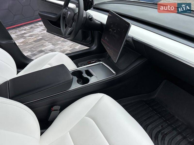 Седан Tesla Model 3 2022 в Днепре фото 28 Седан Tesla Model 3 2022 в Днепре