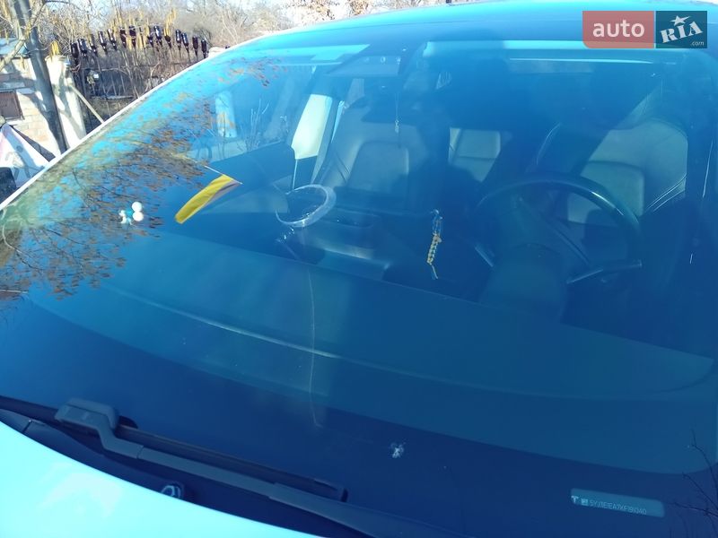 Седан Tesla Model 3 2019 в Києві