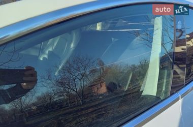 Седан Tesla Model 3 2019 в Киеве