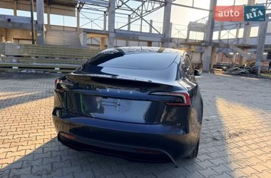 Седан Tesla Model 3 2024 в Виннице