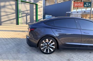 Седан Tesla Model 3 2024 в Виннице