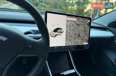 Седан Tesla Model 3 2020 в Ковеле