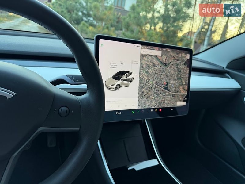 Седан Tesla Model 3 2020 в Ковелі
