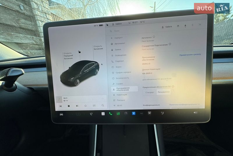 Седан Tesla Model 3 2020 в Києві