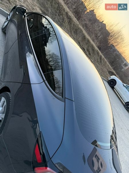 Седан Tesla Model 3 2025 в Ивано-Франково