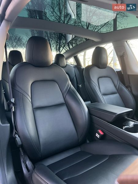 Седан Tesla Model 3 2019 в Броварах фото 19 Седан Tesla Model 3 2019 в Броварах