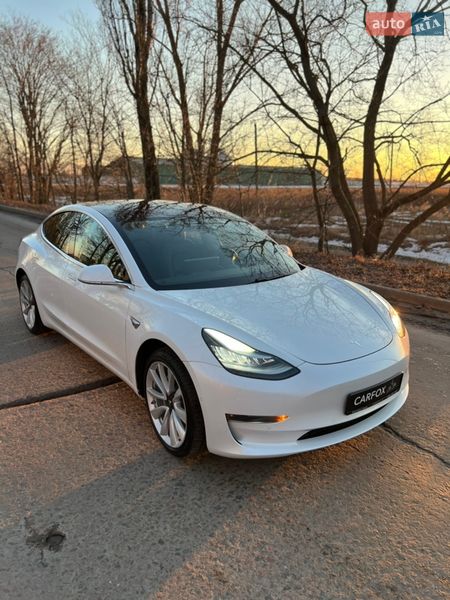Седан Tesla Model 3 2019 в Броварах фото 2 Седан Tesla Model 3 2019 в Броварах