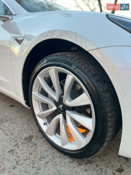 Седан Tesla Model 3 2019 в Броварах фото 11 Седан Tesla Model 3 2019 в Броварах
