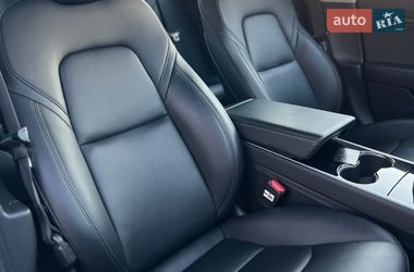 Седан Tesla Model 3 2019 в Броварах фото 18 Седан Tesla Model 3 2019 в Броварах