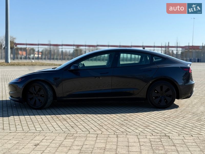 Седан Tesla Model 3 2025 в Львове фото 6 Седан Tesla Model 3 2025 в Львове