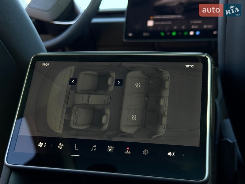 Седан Tesla Model 3 2025 в Львове фото 19 Седан Tesla Model 3 2025 в Львове