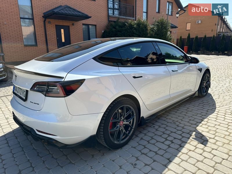 Седан Tesla Model 3 2021 в Виннице фото 8 Седан Tesla Model 3 2021 в Виннице