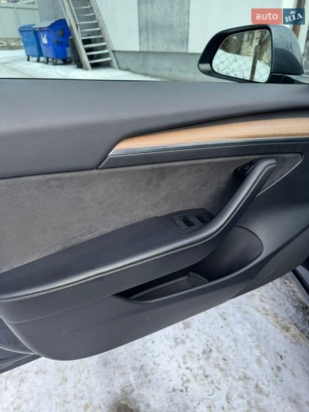 Седан Tesla Model 3 2023 в Львове фото 21 Седан Tesla Model 3 2023 в Львове