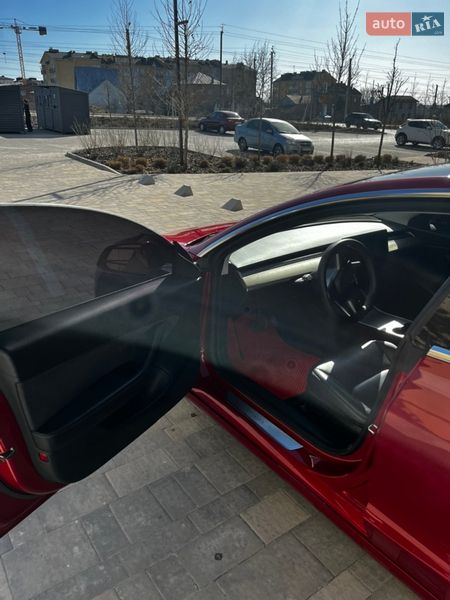 Седан Tesla Model 3 2020 в Пустомытах фото 13 Седан Tesla Model 3 2020 в Пустомытах