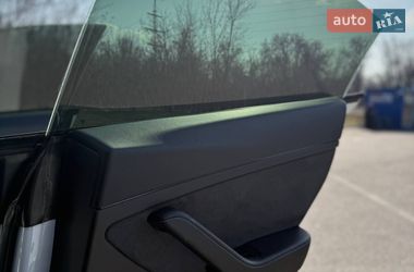 Седан Tesla Model 3 2021 в Запорожье