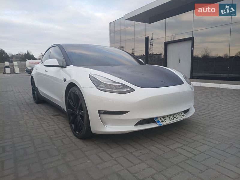 Седан Tesla Model 3 2019 в Запоріжжі фото 3 Седан Tesla Model 3 2019 в Запоріжжі
