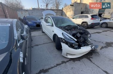 Седан Tesla Model 3 2022 в Одесі
