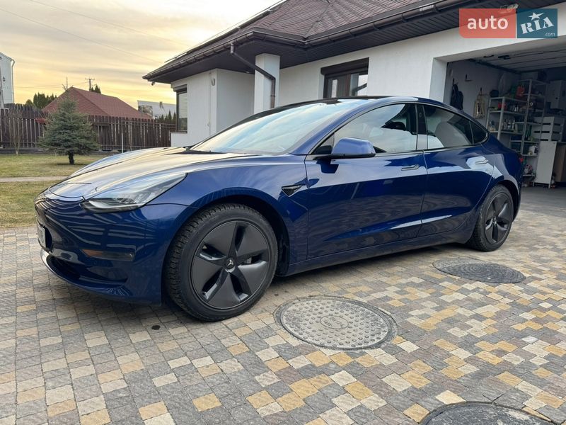 Tesla Model 3 2019 Tesla Model 3 2019