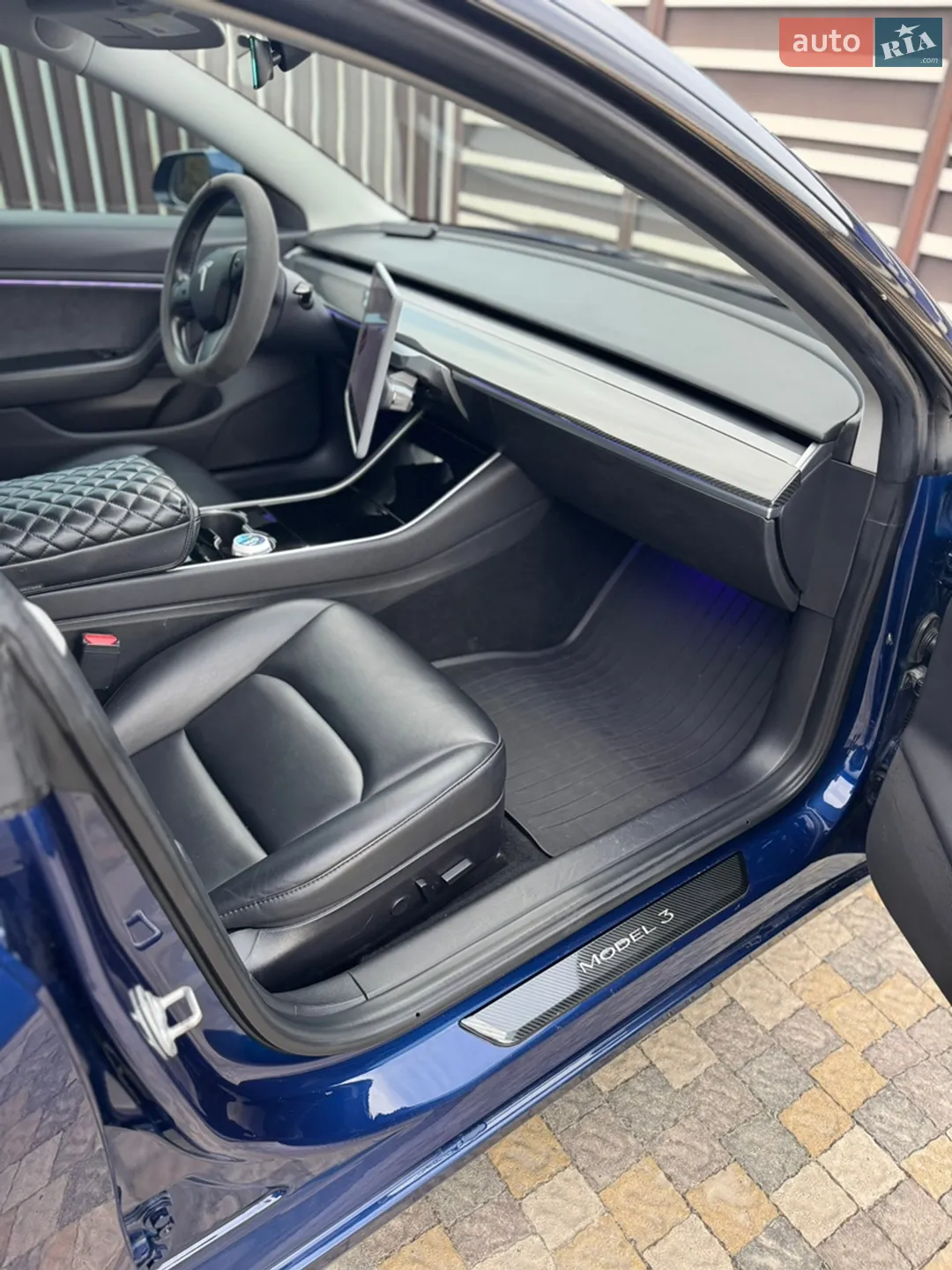 2019 Tesla Model 3 - мініатюра 8