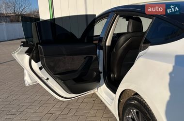 Седан Tesla Model 3 2019 в Житомире