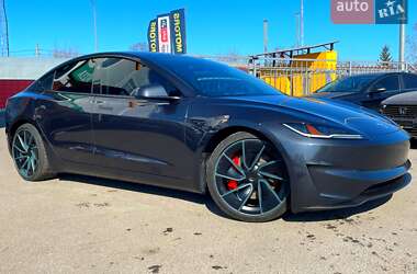Седан Tesla Model 3 2024 в Киеве