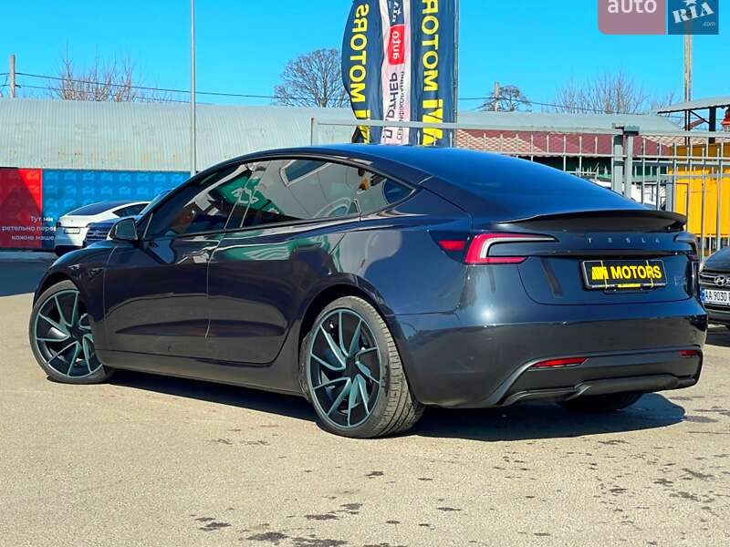 Седан Tesla Model 3 2024 в Киеве фото 4 Седан Tesla Model 3 2024 в Киеве